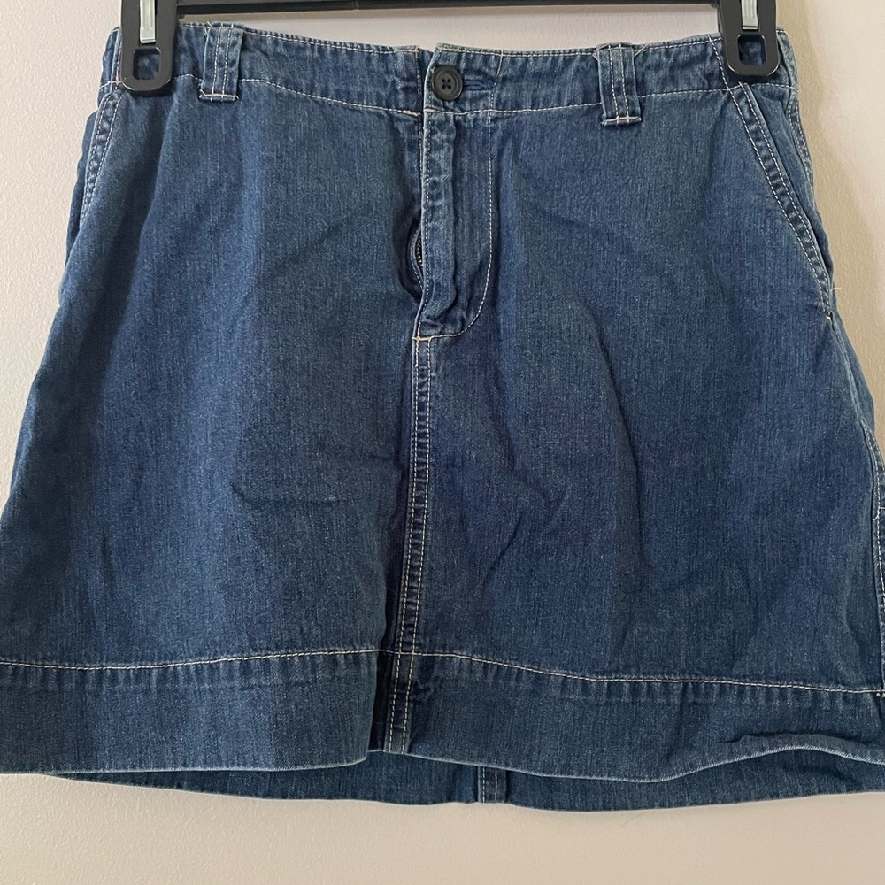Vintage Gap A-line Clean Cut Skirt